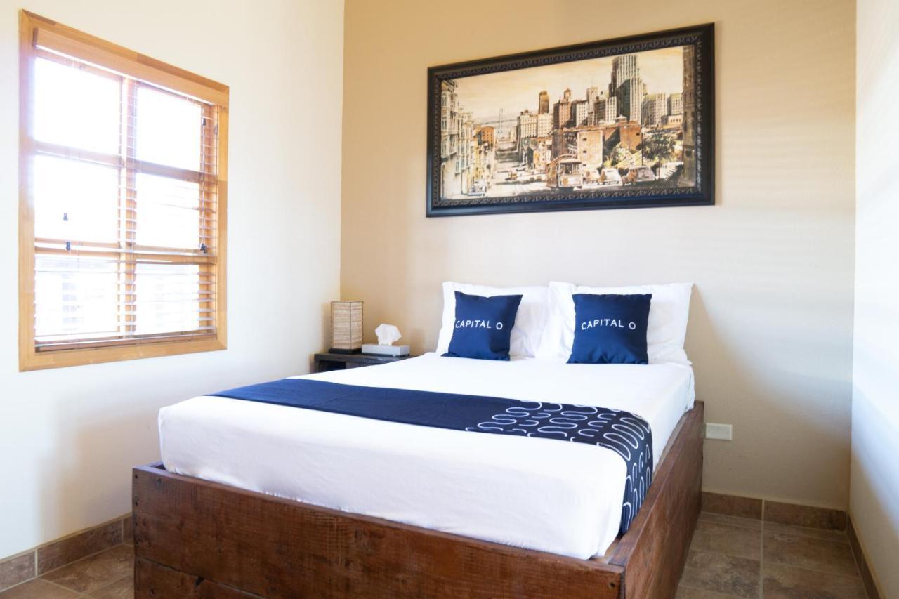 Capital O Hotel Villa Azura Tecate Eksteriør billede
